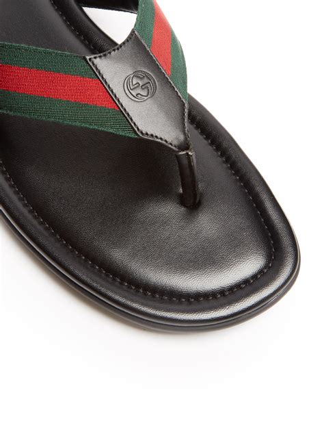 mens black gucci flip flops
